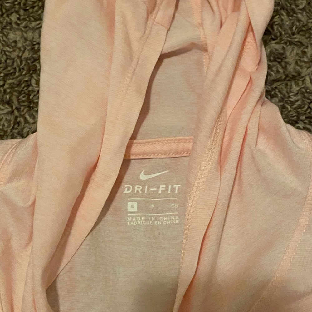 Nike Pull over